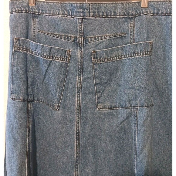 NWT Universal Thread Size 12 Denim Maxi Skirt A-line High-rise Medium Wash - Picture 8 of 14